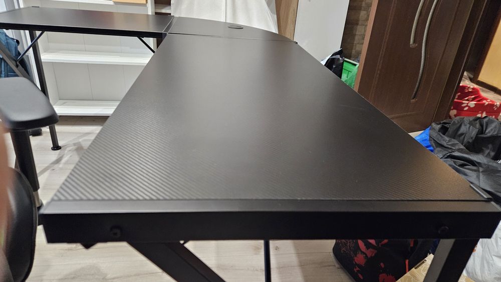 Ъглово геймърско бюро HUZARO HERO 6.3, 154/117/74 см - Черен RGB