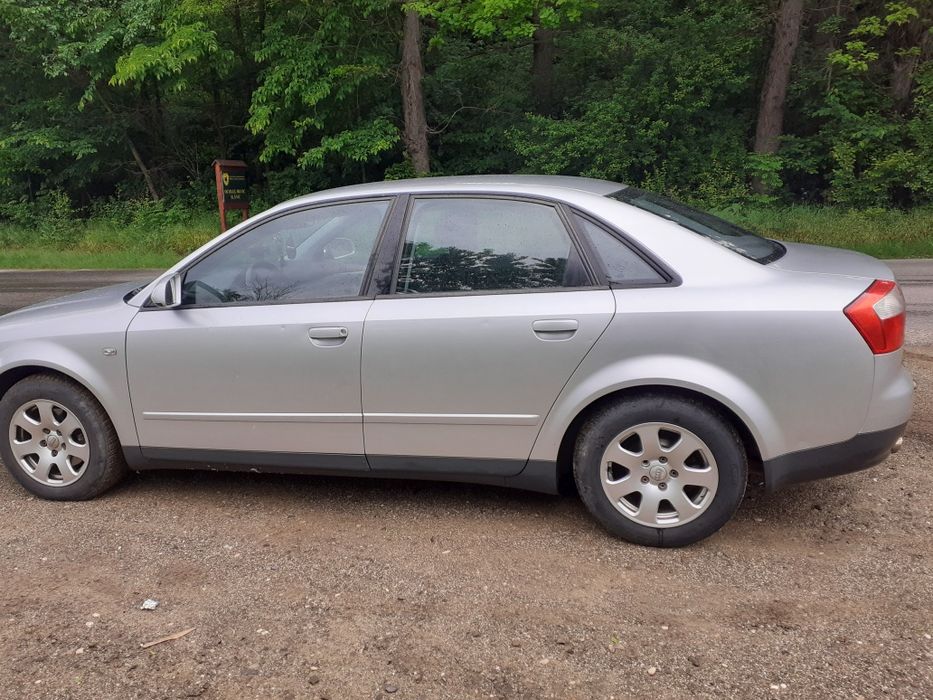Audi a4 b6 2000 benzina