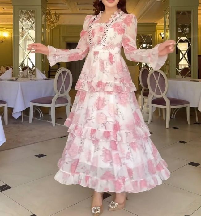 Продам женский платье