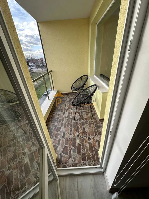 Продава се Двустаен апартамент в Пловдив, Беломорски - 70 кв.м за 1020 €/кв.м - Снимка #12