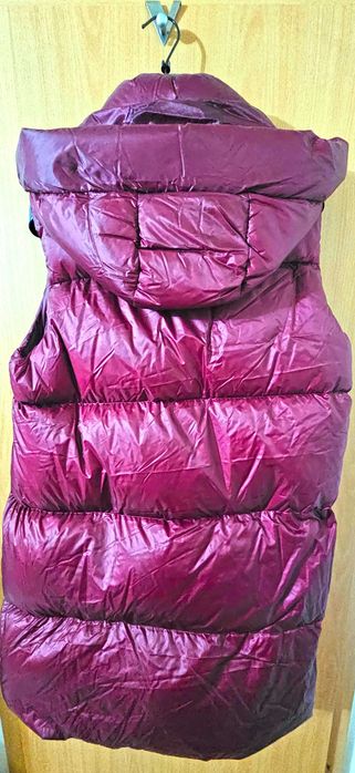 Vestă lungă Tommy Hilfiger cu puf, nouă cu eticheta, mărimea S