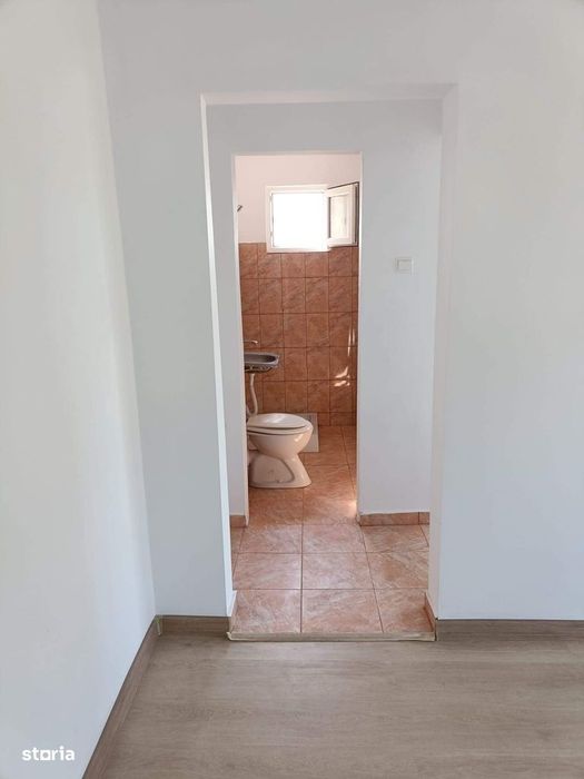 Apartament 2 camere, zona Apollo