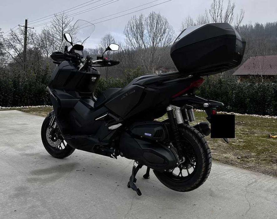 HONDA ADV350 ALL-BLACK 330cc model 2024 1700Km