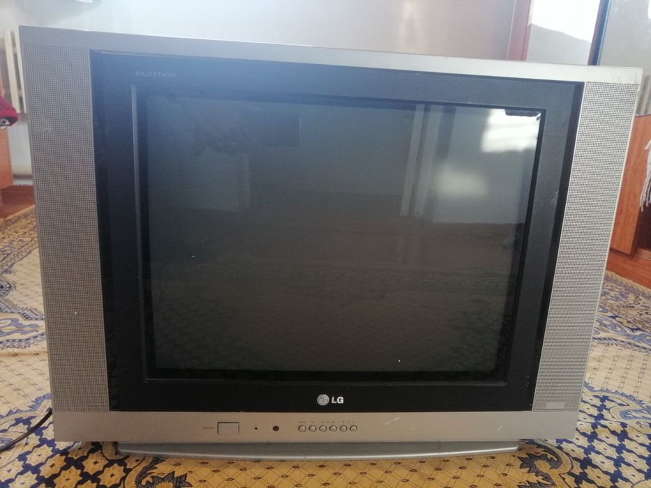 Продам телевизор в хорошем состоянии