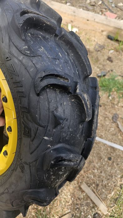 Vând jante originale Atv Can-Am outlander beadlock +cauciuri