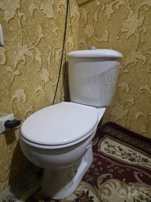 унитаз  тоза чинни материалдан