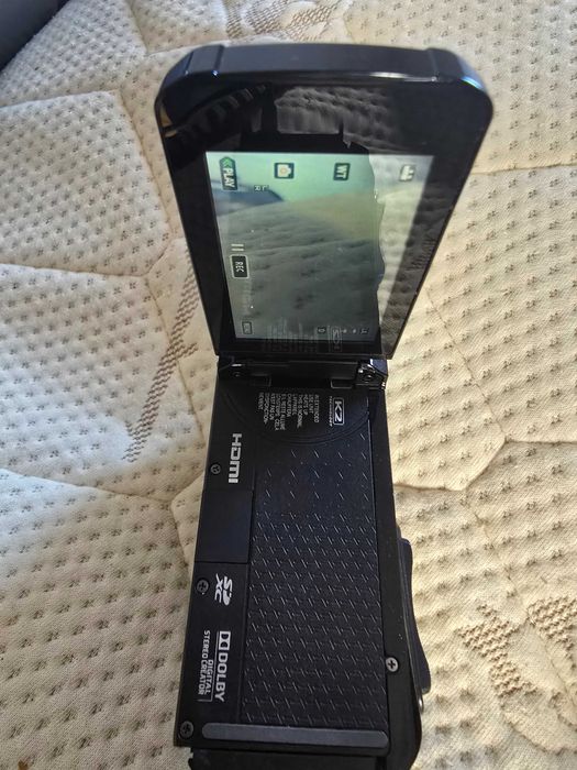 Camera JVC GZ-R15BE 60x Zoom Water Dust & Shock Proof HD Camcorder Quad Proof Black