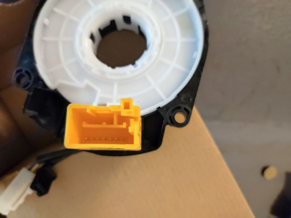 Продам шлейф подрулевой