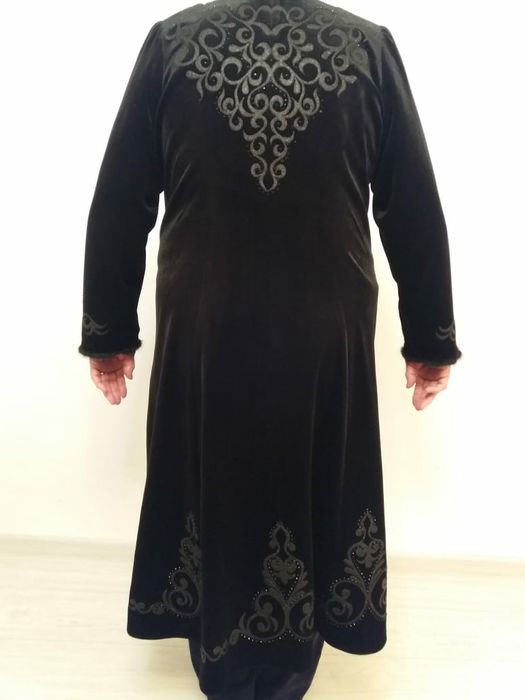 Комзол или бешпет