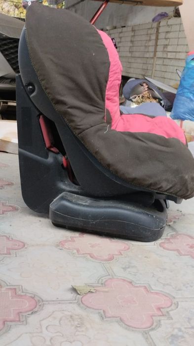 Продается 3 автокресла