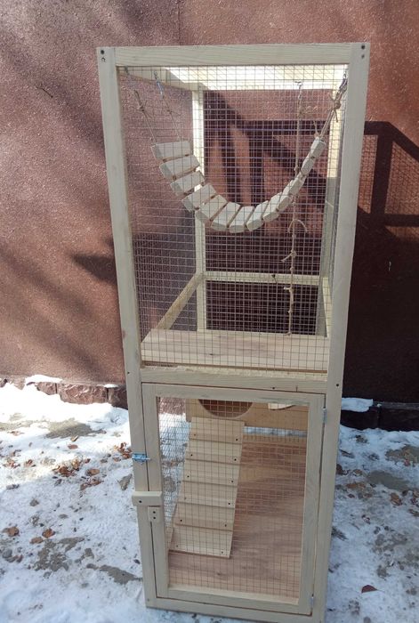 Клетка для енота