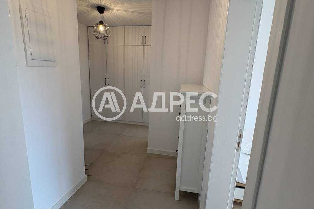 Тристаен апартамент, кв. Галата, гр. Варна