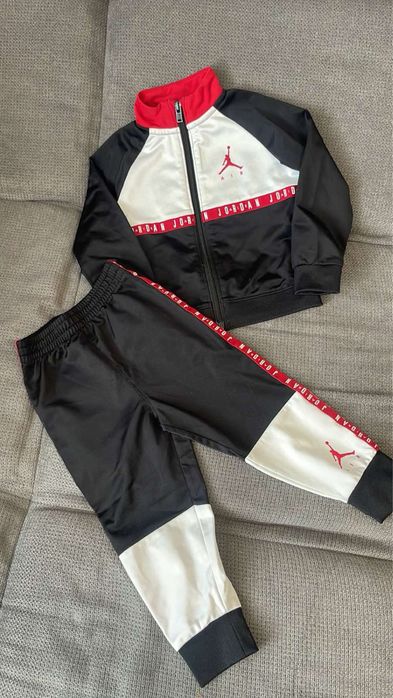 Екипи nike jordan 86-92 см