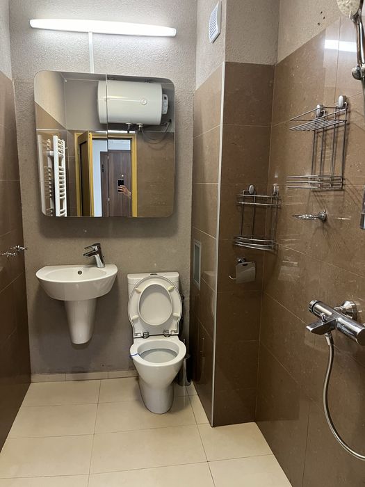 Дава се под наем Двустаен апартамент в Пловдив, Център - 65 кв.м за 558.45 € - Снимка #3