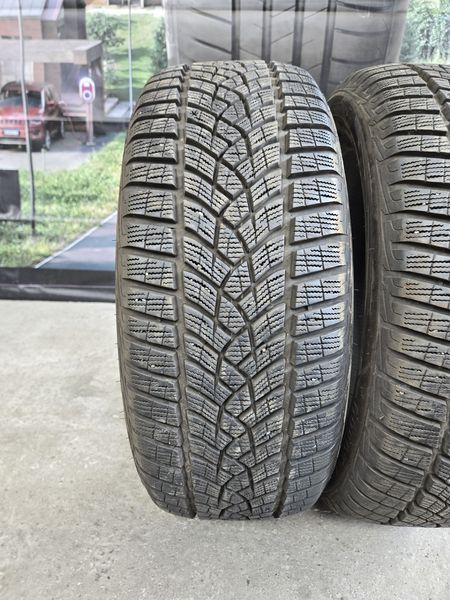 225/50/18 GOODYEAR 2бр