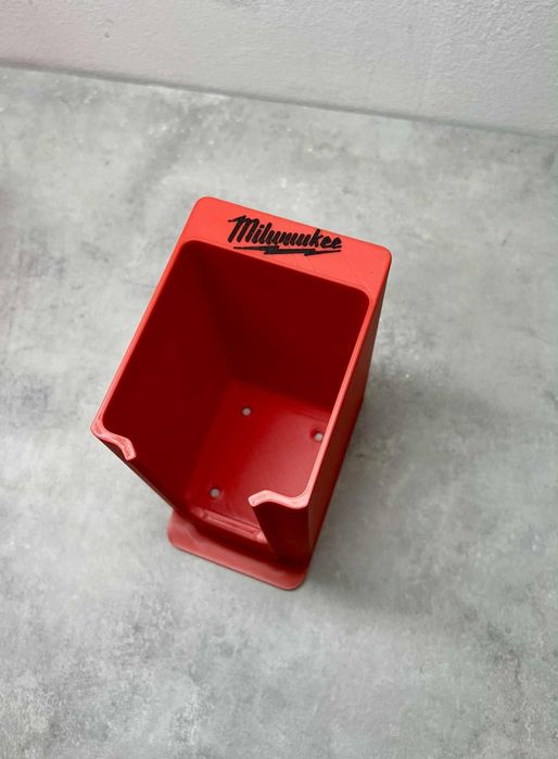 Стойка за Milwaukee M18