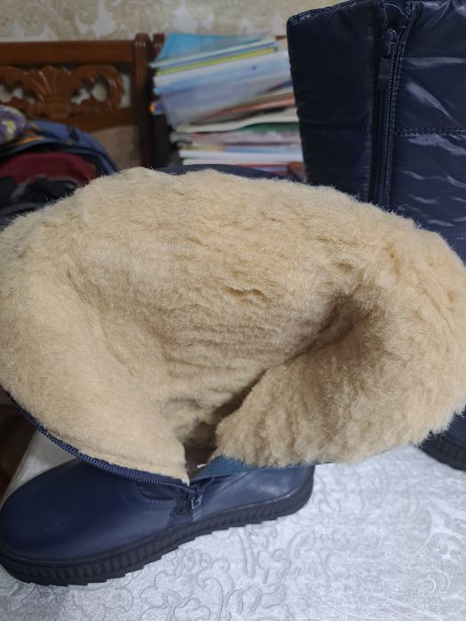 Срочно продам  сапоги.