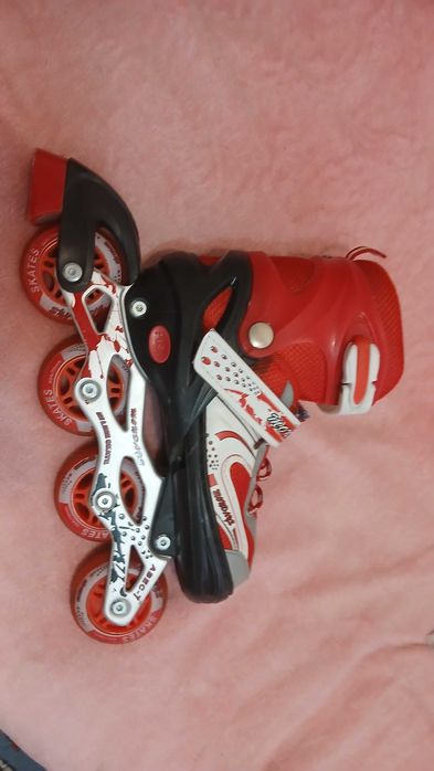 Ролики для детей красные