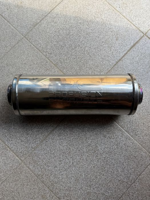Продавам спортни гърнета/резонатори profusion и rm motors Ф63