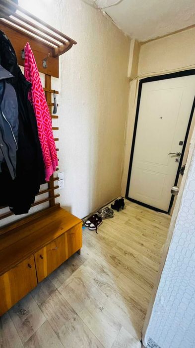 Продам 1комн на 12мкр