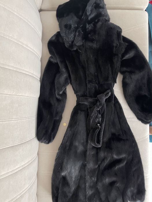 Продам норковую шубу