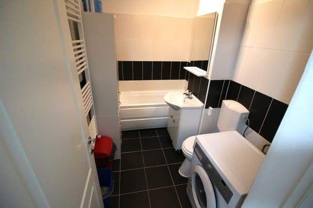 Apartament 2 camere decomandate zona Vivo