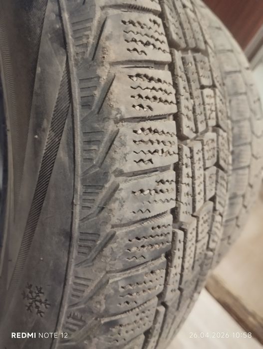 Продам 2шины липучка R14