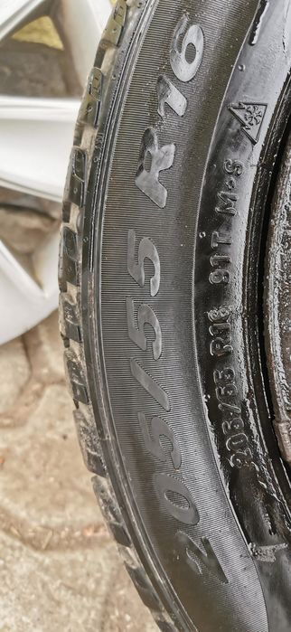 Anvelope iarnă PIRELLI CINTURATO 205 55 R16 cu jenti BMW