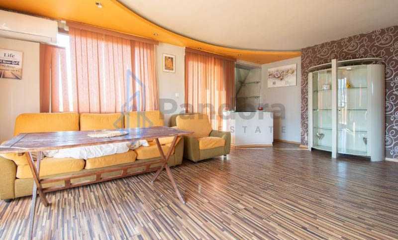 Тристаен апартамент тип мезонет под наем в кв. Бъкстон