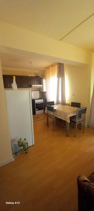 Inchiriez apartament cu 2camere baciu
