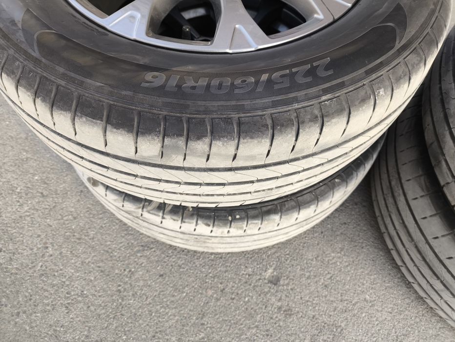 Шина диска 114.3 Сайлун 225/60/16