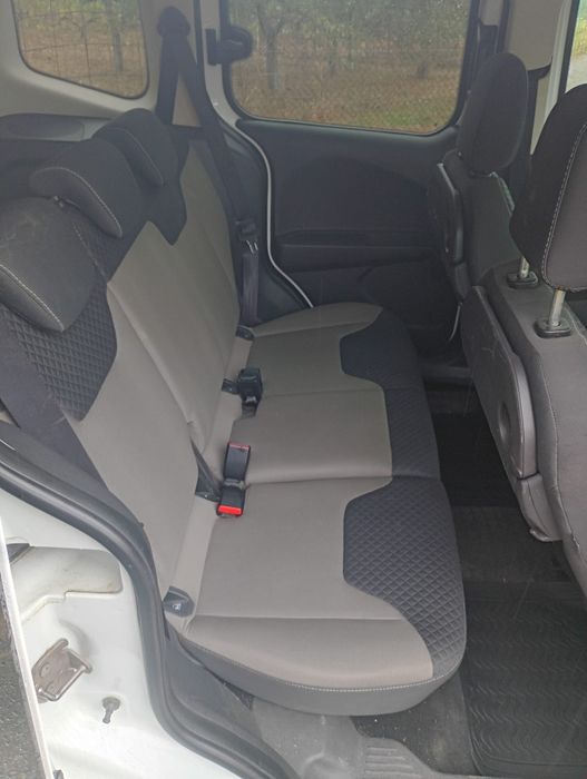 FORD Tourneo Courier 2017 — imagine 10