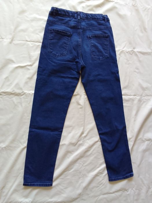 Детски дънки и и панталони