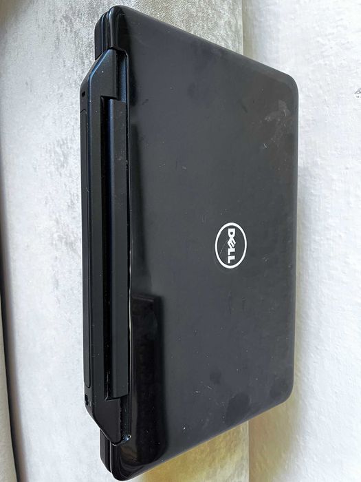 Ноутбук DELL inspiron