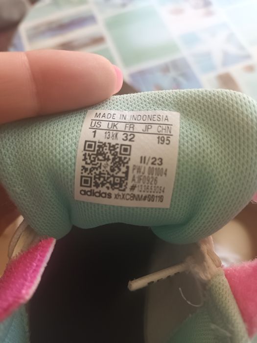 Маратонки Адидас за момиче