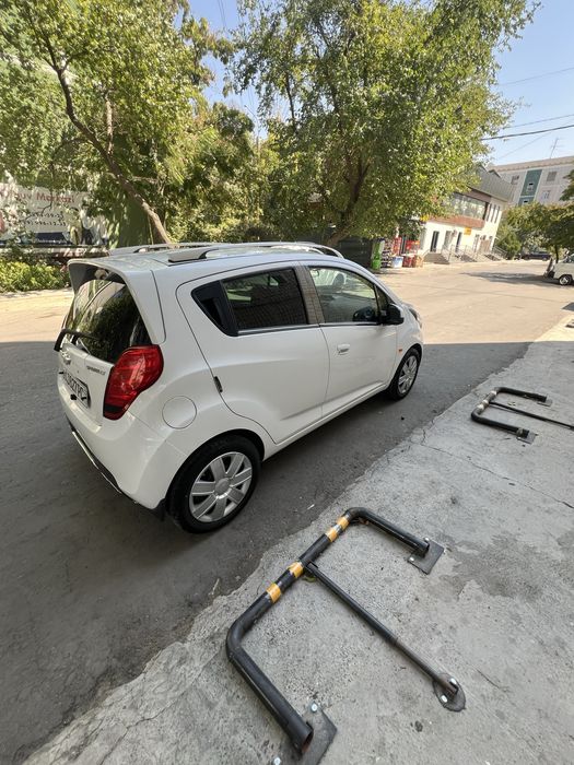 Chevrolet Spark sotiladi