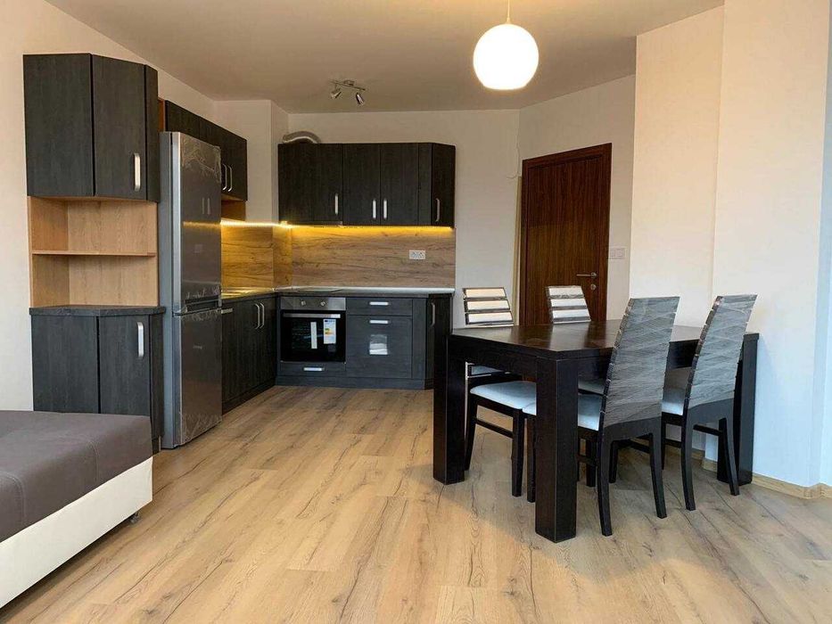 Двустаен апартамент в кв. Разсадника под наем