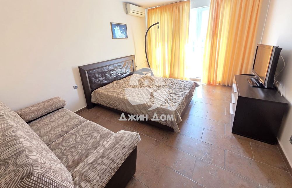 Продава се Тристаен апартамент в Несебър - 182 кв.м за 577 €/кв.м - Снимка #7