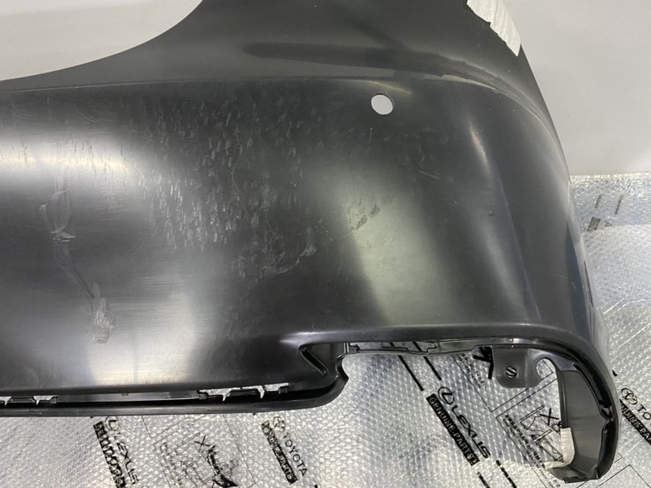 Бампер Задний камри/camry 70 оргинал!