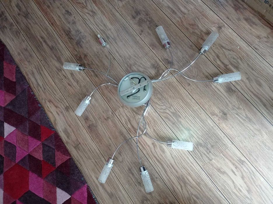 Голям Полилей с 9 лампи Made in Germany