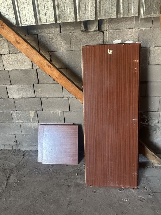 Продам советский шкаф