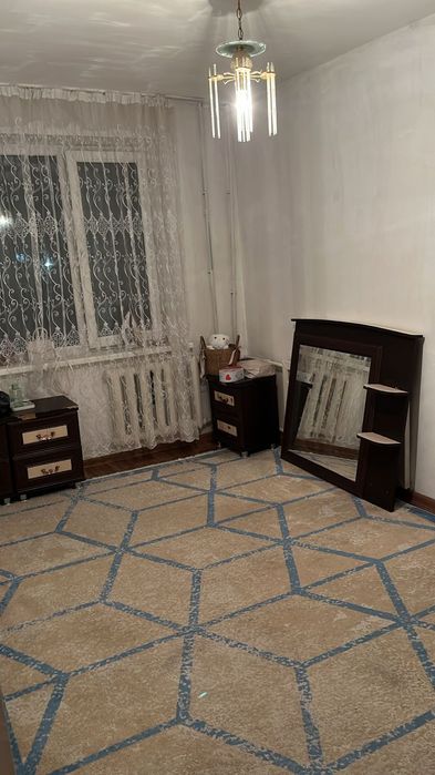 Екі бөлмелі пәтер ұзақ мерзімге жалға беріледі