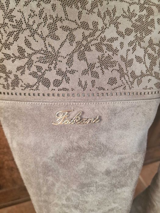 Чисто нови италиански ботуши FABIANI – Луксозен велур в актуален Taupe цвят, 39
