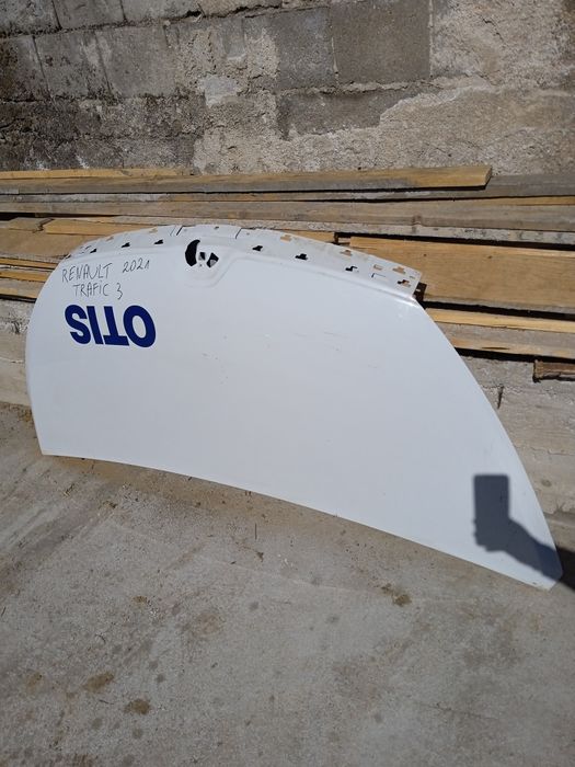 Renault Trafic 3 преден капак 2021