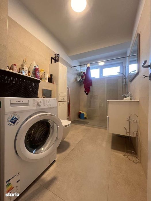Apartament la cheie vânzare pers fizica + loc parcare