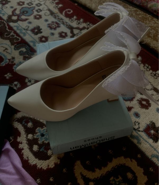 Туфли белый