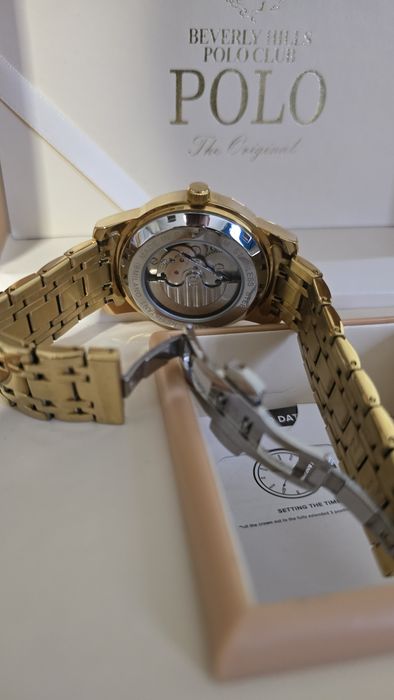 Сағат сатылады срочно