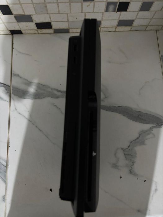 продам пс3 прошитая