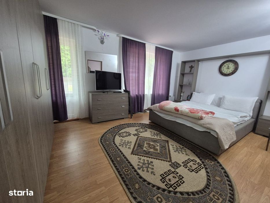 Pensiune zona ARBORE-Bucovina de vânzare