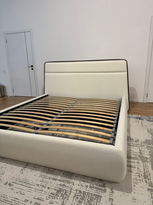 Кровать размер 200×180